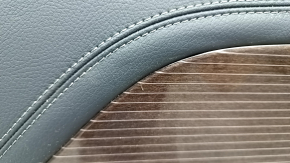 Обшивка дверей картка задня ліва Mercedes W167 GLE 350 450 20-23 шкіра бежева, вставка коричневий глянець, Burmester, без шторки, подряпини, під хімчистку