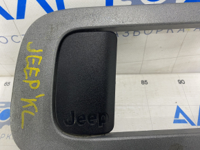Накладка обшивки арки ззаду права Jeep Cherokee KL 14