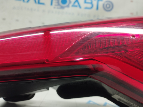 Фонарь внутренний крышка багажника правый Hyundai Sonata 15-17 лампа, царапины