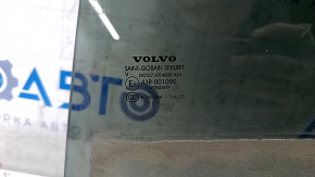 Стекло двери задней левой Volvo XC90 16-22 тонировка, царапина