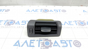 Дефлектор повітровода задньої стійки правий Volvo XC90 16-22 чорний