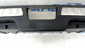Накладка проема багажника Volvo XC90 16-22 черная, с вставками металл, царапины