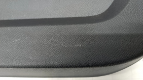 Обшивка двери багажника нижняя Volvo XC90 16-22 под электро дверь, черная, царапины