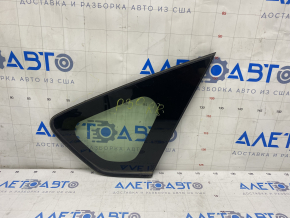 Форточка глухое стекло задняя правая Toyota Prius 30 10-15 без подогрева, царапины на стекле