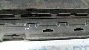 Губа заднего бампера Audi Q7 16-19 черная(крашена), царапины, трещины в креплениях