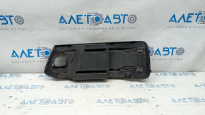 Грати переднього бампера права Audi Q7 16-19 чорний глянець під парктронік без радара, з заглушкою, пісок