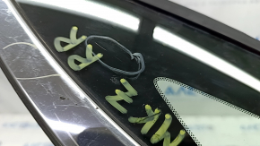Форточка глухе скло задня права Lincoln MKZ 13-20 хром подряпини на хромі, подряпини на склі