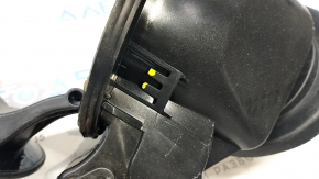 Лючок бензобака з корпусом Ford Escape MK3 13- зламані кріплення