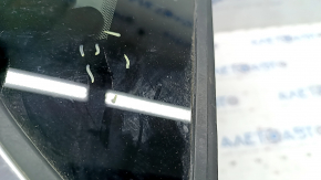 Форточка глухое стекло задняя левая Lincoln MKC 15- царапины на хроме, царапина на стекле