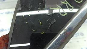 Форточка глухое стекло задняя правая Hyundai Sonata 15-19 бензин, царапины на хроме, царапины на стекле
