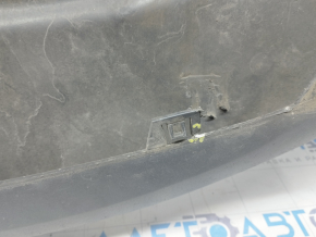 Губа защита переднего бампера Chevrolet Volt 11-15 надломаны крепления, затерта