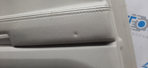 Обшивка двери карточка задняя левая Ford Explorer 11-15 дорест серая, побелел пластик, вздулась кожа, тычка