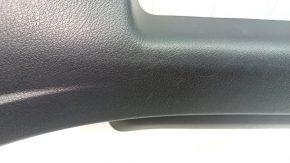 Накладка порога задняя правая Lexus CT200h 11-17 черная, потерта