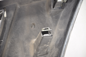 Решітка радіатора grill Nissan Pathfinder 13-16 дорест без камери, зламане кріплення, пісок, подряпини