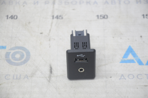 USB HUB, AUX Nissan Leaf 18-22