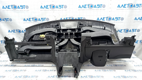Торпедо передняя панель с AIRBAG Chevrolet Volt 11-15 черная с накладкой на подушку, царапины