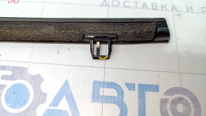 Молдинг дверь-стекло центральный задний правый Mazda CX-5 17- хром, сломано крепление