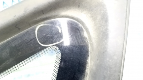 Форточка глухое стекло задняя правая Kia Sorento 10-15 черн царапины на стекле