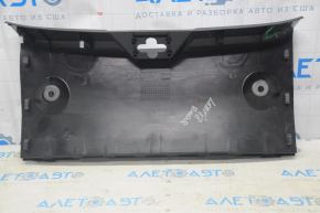 Накладка отвору багажника Nissan Leaf 18- чорна подряпини зламані кріплення