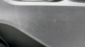 Обшивка дверей картка задня права Ford Explorer 20- бежева під шторку, подряпини, тріщина в накладці, зламане кріплення
