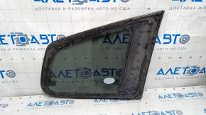 Форточка глухое стекло задняя левая Subaru b10 Tribeca царапины на стекле