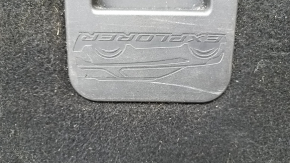 Пол багажника Ford Explorer 20- черный, царапины