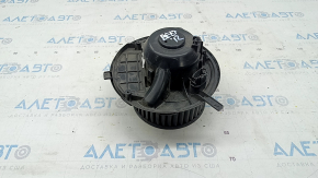 Мотор вентилятор печки VW Beetle 12-19