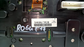 Щиток приладів Nissan Rogue 17-usa 84k, подряпини