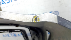 Бампер передний голый правая часть Honda Clarity 18-21 usa, серебро, надломаны крепления, царапины