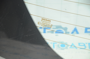 Скло заднє двері багажника Nissan Leaf 18-