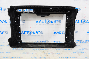 Телевизор панель радиатора VW Passat b7 12-15 USA пластик пробит, трещины