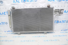 Радиатор кондиционера конденсер Mazda 3 14-18 BM замят