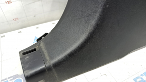 Накладка центральної стійки нижня ліва Mazda CX-9 16-чорна, подряпини