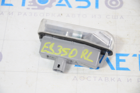 Подсветка номера крышки багажника левая Lexus ES350 07-12