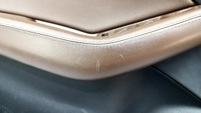 Обшивка двери карточка передняя левая Audi Q5 8R 09-17 черная с коричневой кожей, Bang and Olufsen под память сидений, царапины, сломаны крепления