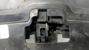 Жалюзі дефлектор радіатора у зборі Ford Fusion mk5 17-20 з моторчиком, тріщини.