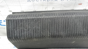 Накладка отвору багажника VW Passat b8 16-19 USA чорна, подряпини