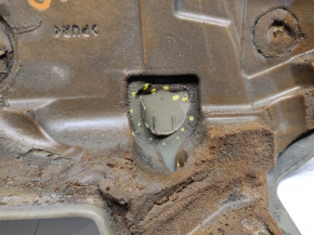 Накладка двигателя Lexus ES350 07-12 царапины, сломаны крепления
