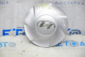 Центральный колпачок на диск Hyundai Elantra 11-16 под R17 152мм скол на эмблеме