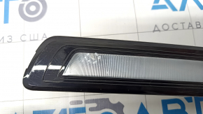 Плафон освещения багажника правый Audi Q7 16- черн, царапины