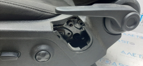 Водительское сидение Dodge Journey 11- без airbag, тряпка черная, механика+электро, сломаны крепления накладок, царапины, без загушки