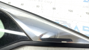 Форточка глухое стекло задняя левая Honda Accord 18-22 хром, царапины на хроме
