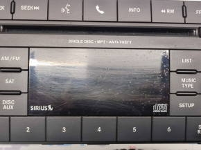 Магнитофон радио Jeep Compass 11-16 затерт экран
