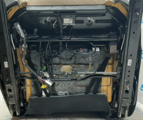 Пасажирське сидіння Tesla Model S 12-15 дорест, тип 1, без airbag, електро, шкіра беж, з підігрівом, не працює електрика, подряпини
