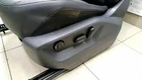 Водительское сидение VW Tiguan 18- с airbag, электро, подогрев, кожа черное