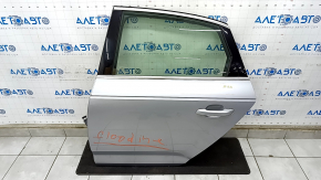 Дверь в сборе задняя левая Audi A4 B9 17-19 серебро LZ7G, keyless, царапины на молдинге, тычка