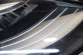 Фара передняя правая Tesla Model Y 20- LED без крепления, песок, грязь внутри