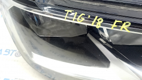 Фара передняя правая VW Tiguan 18- голая галоген, песок