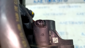 Клапан вакуумного усилителя тормозов Ford Edge 19- с патрубками