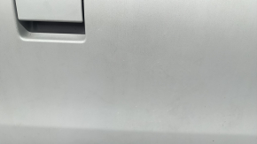 Перчаточный ящик, бардачок Toyota Prius V 12-17 нижний, серый, царапины